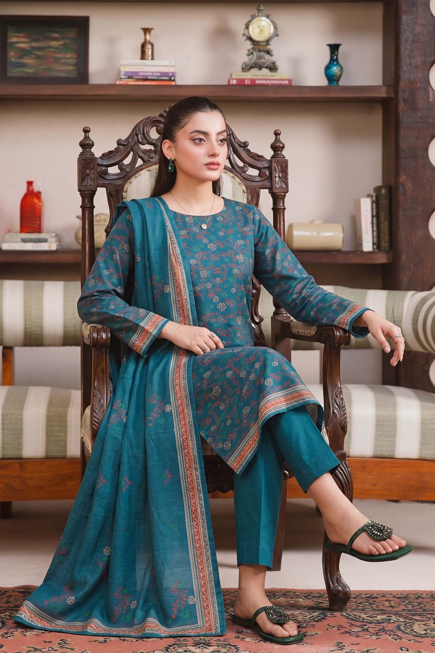 Bagh-e-Iram Jacquard Lawn V2 D12 Secondary image