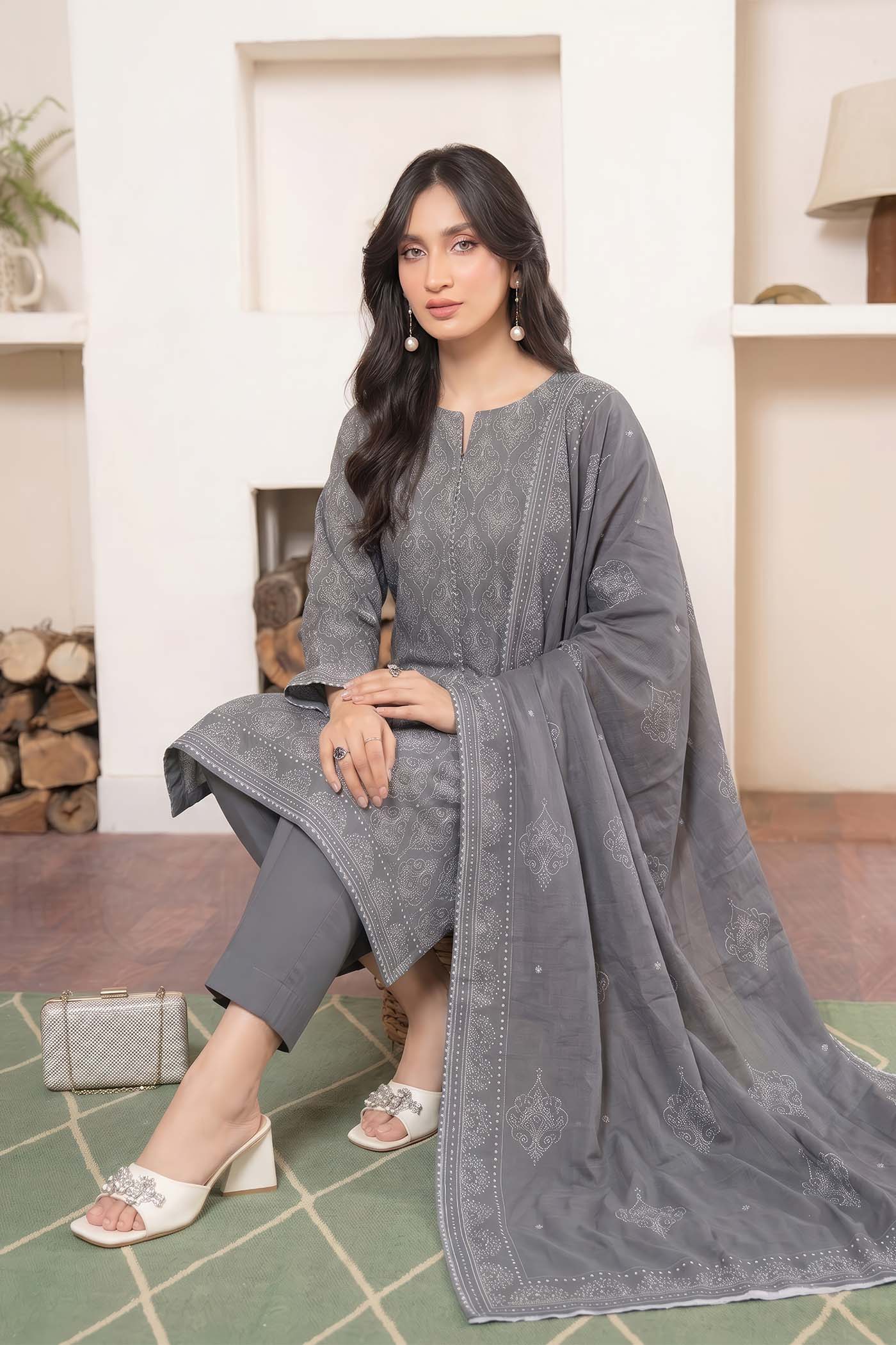Bagh-e-Iram Jacquard Lawn V2 D01