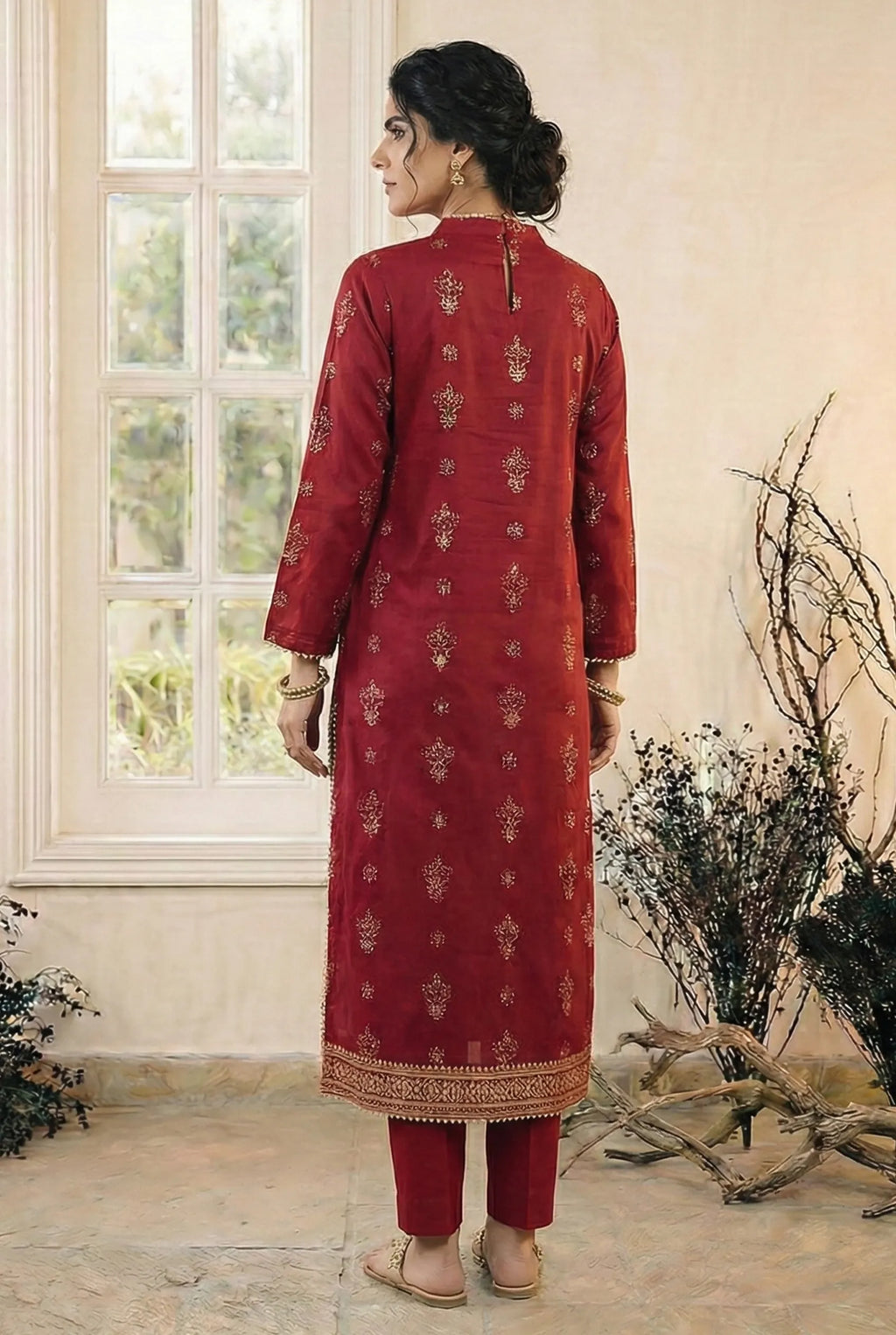 2 Piece Embroidered Dhanak D2