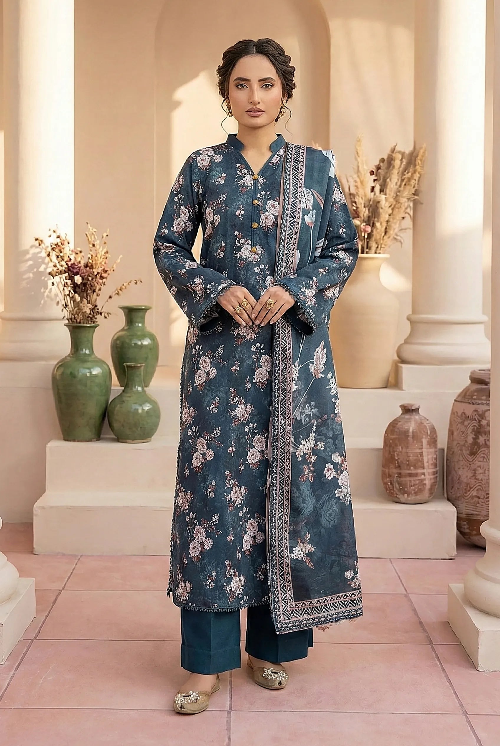 3 Piece Printed Khaddar D13 Main image