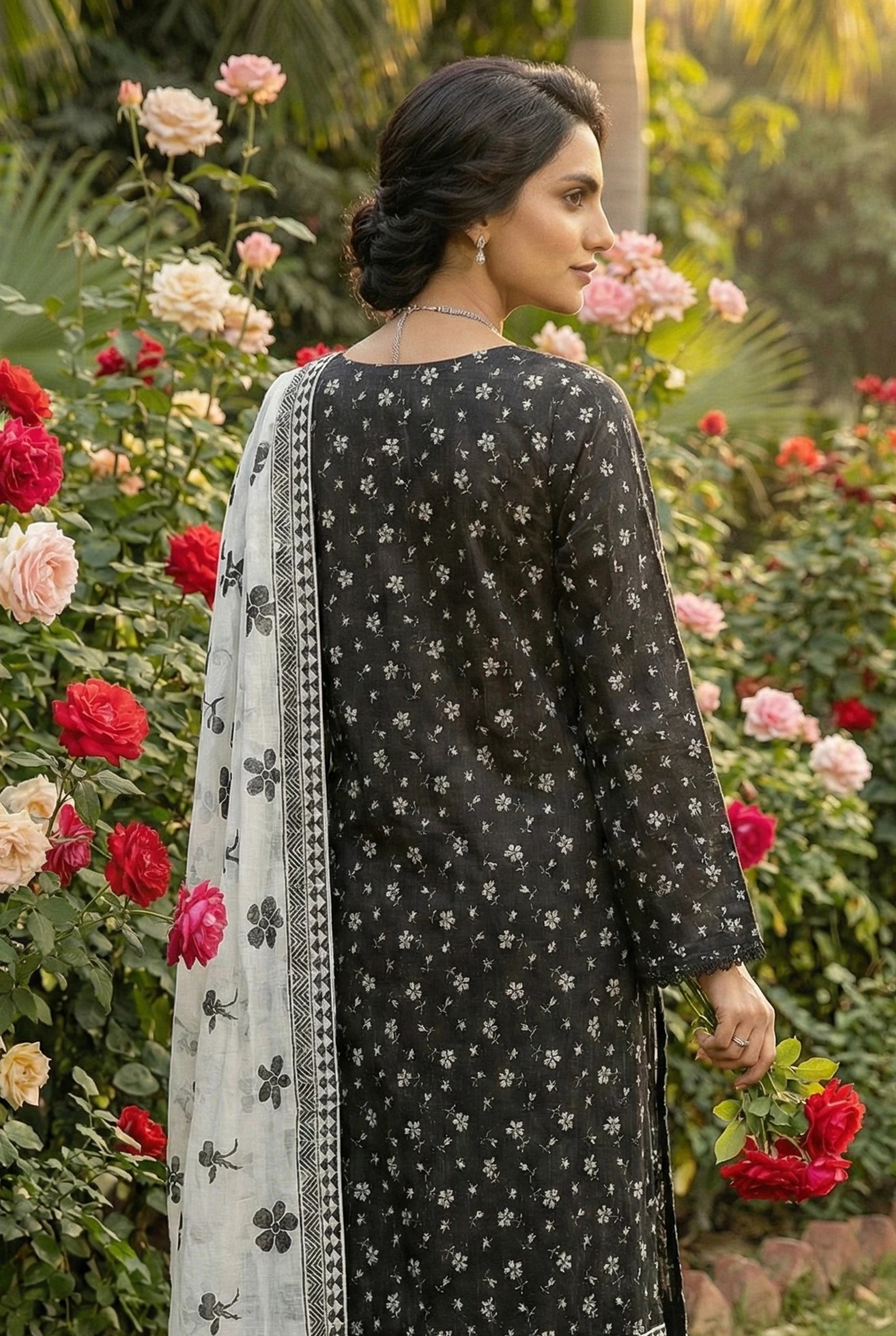Bagh-e-Iram Jacquard Lawn D14 Secondary image