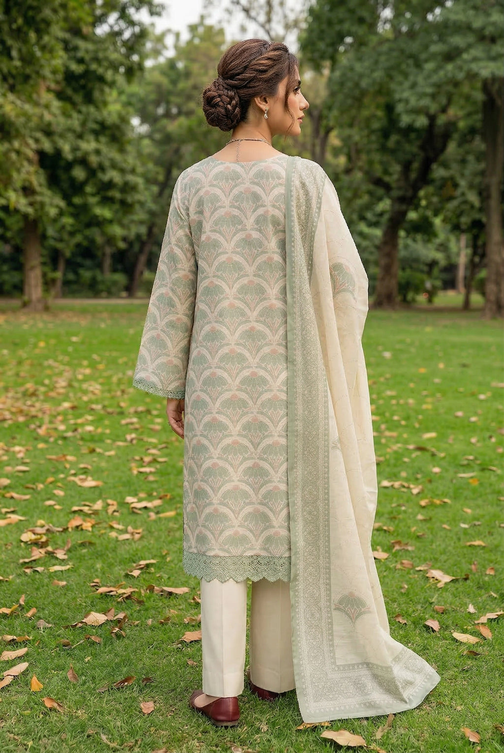 Gul-e-Bahar Printed Lawn D23