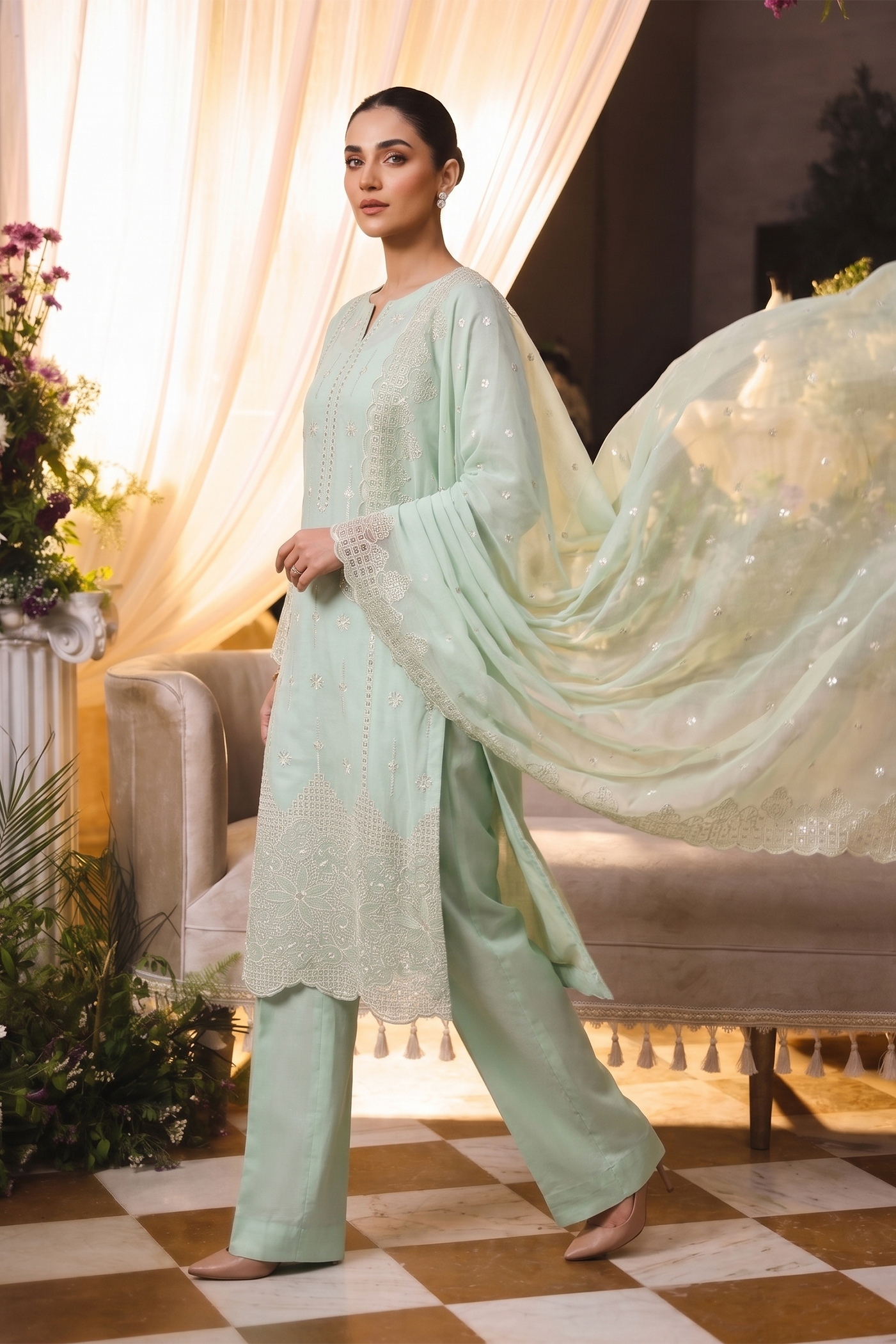 Embroidered Chiffon Chikan Kari 03