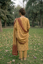 Gul-e-Bahar Printed Lawn D25